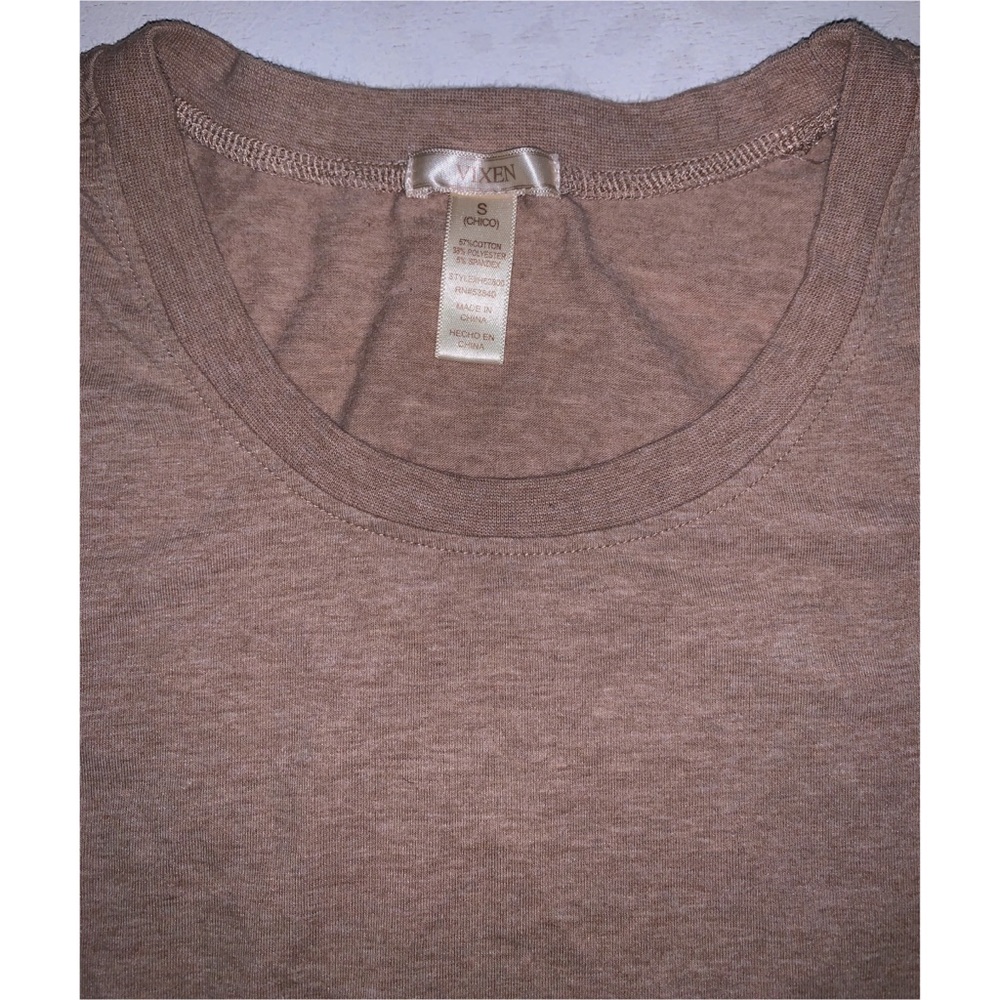 🌺 .•SALE•. Vixen long sleeved shirt